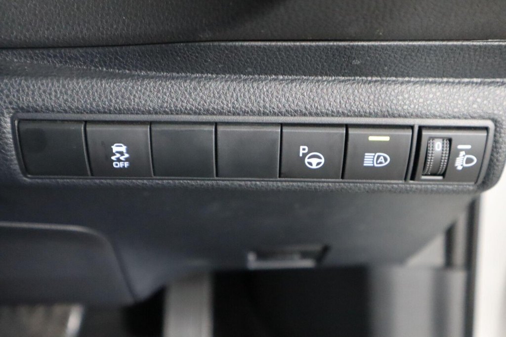 Used Toyota Corolla 2020 for sale - 77007667: Photo 43