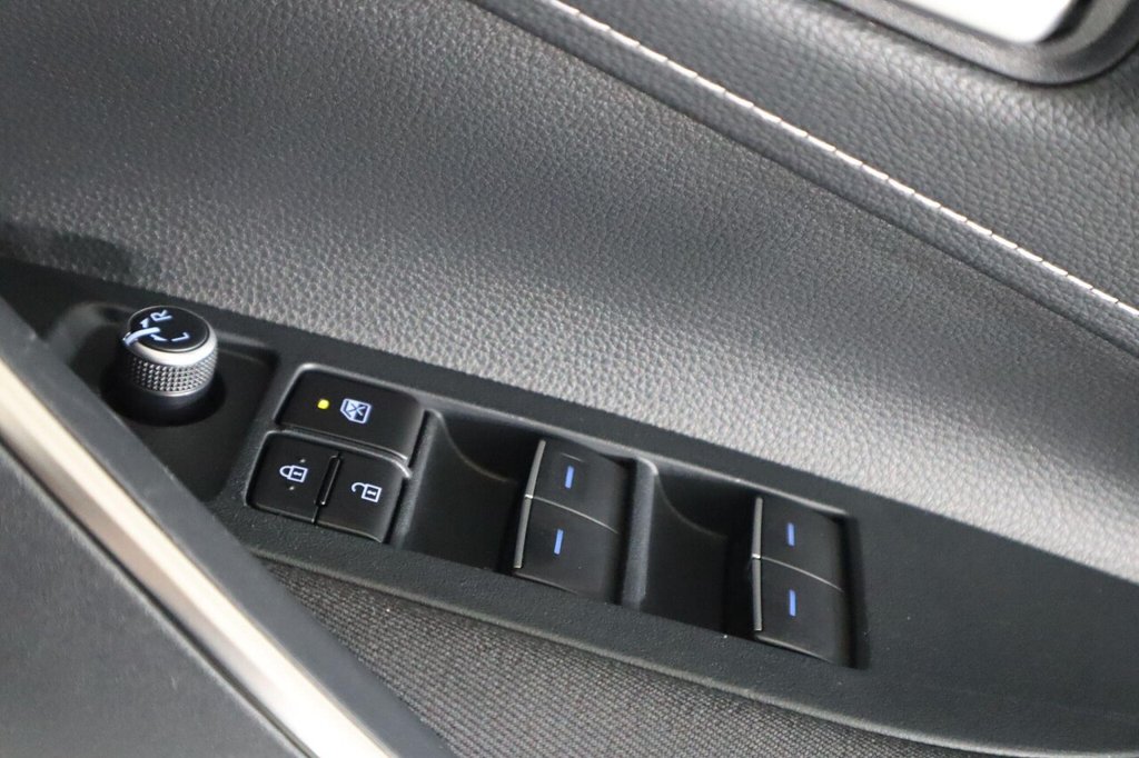 Used Toyota Corolla 2020 for sale - 77007667: Photo 44