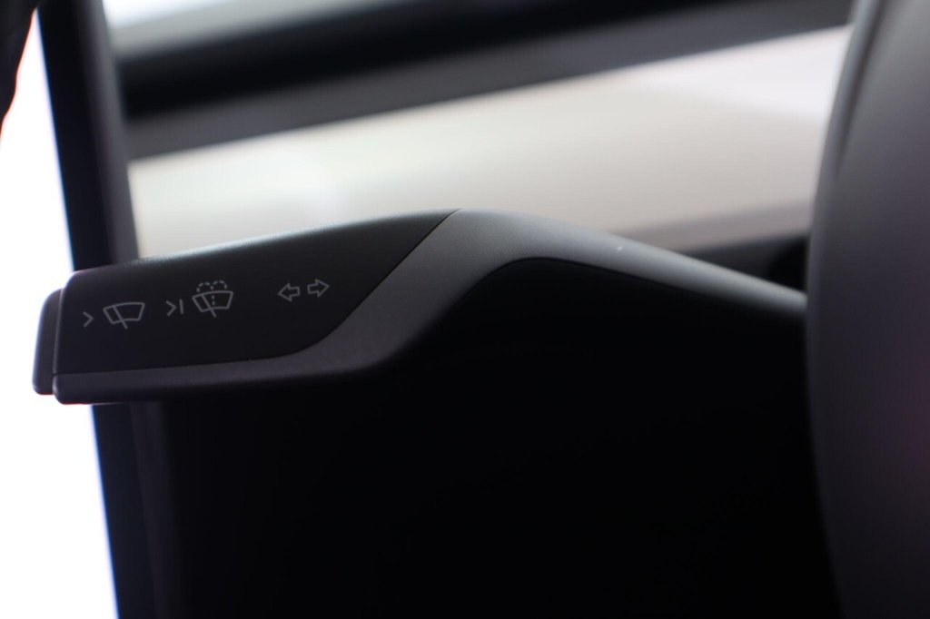 Used Tesla Model Y 2023 for sale - 77642706: Photo 18