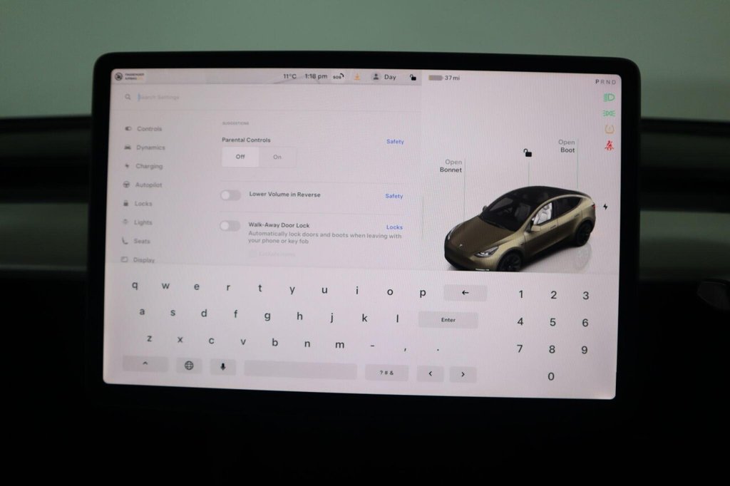 Used Tesla Model Y 2023 for sale - 77642706: Photo 32