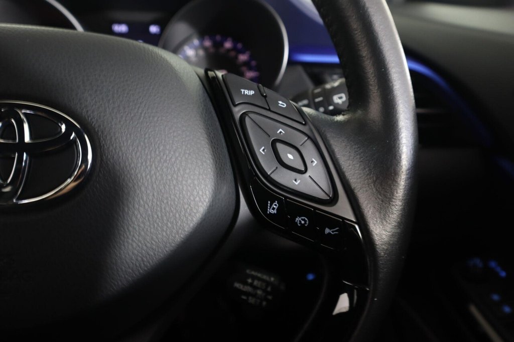 Used Toyota C-HR 2020 for sale - 77227010: Photo 18