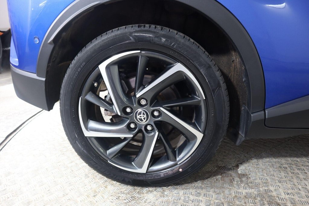 Used Toyota C-HR 2020 for sale - 77227010: Photo 34