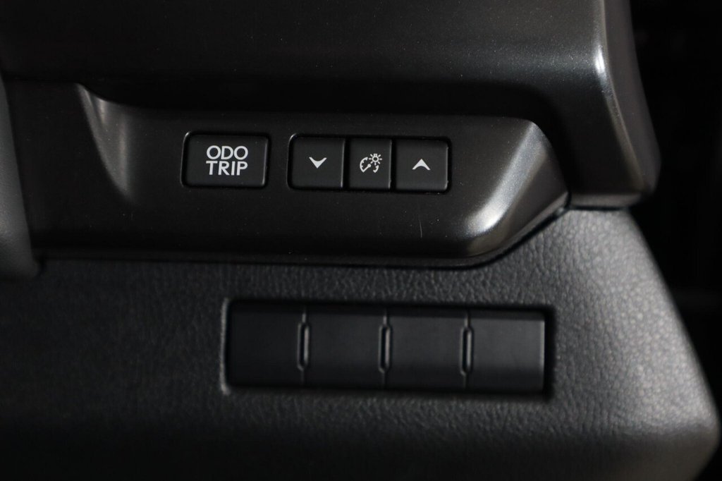 Used Lexus UX 2021 for sale - 76605024: Photo 30