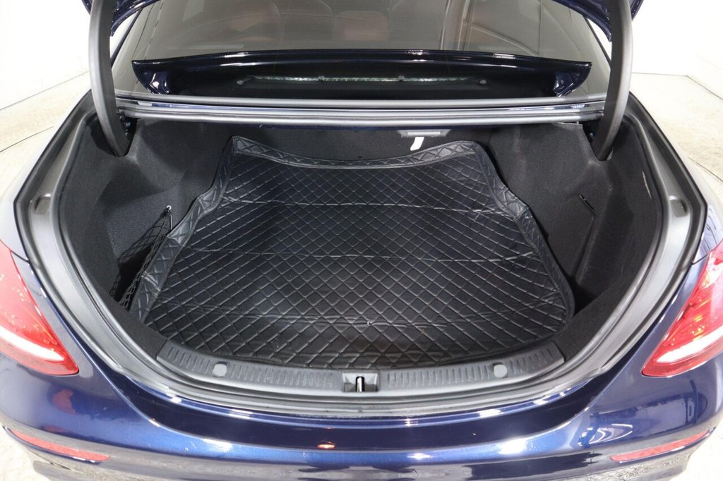 Used Mercedes-Benz E Class 2019 for sale - 78110768: Photo 49