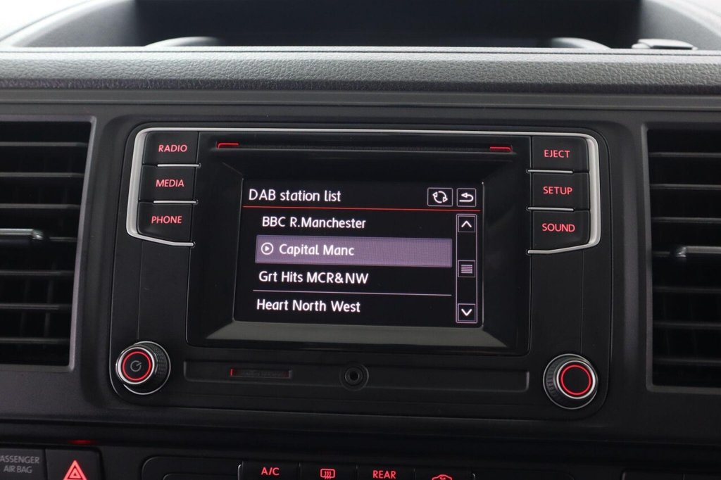 Used Volkswagen Transporter Shuttle 2019 for sale - 76417235: Photo 33