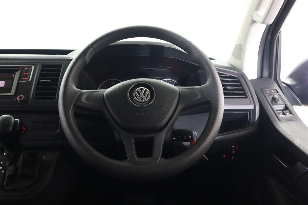Used Volkswagen Transporter Shuttle 2019 for sale - 76417235: Photo 40