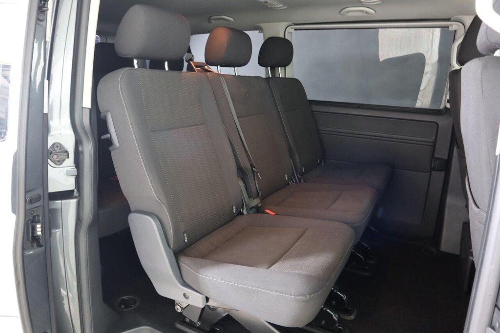 Used Volkswagen Transporter Shuttle 2019 for sale - 76417235: Photo 41