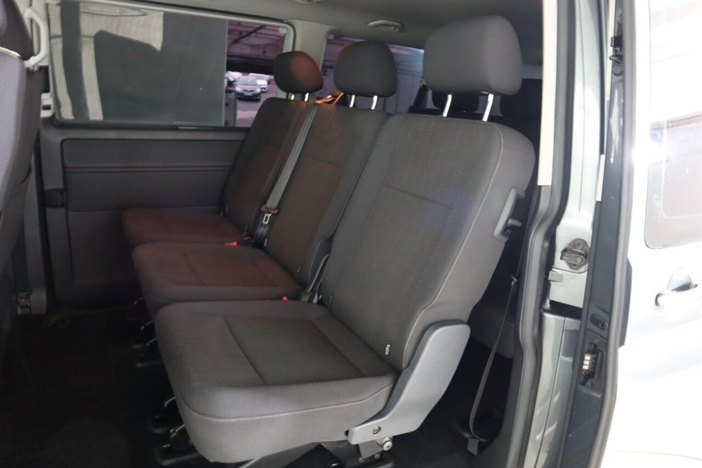 Used Volkswagen Transporter Shuttle 2019 for sale - 76417235: Photo 43