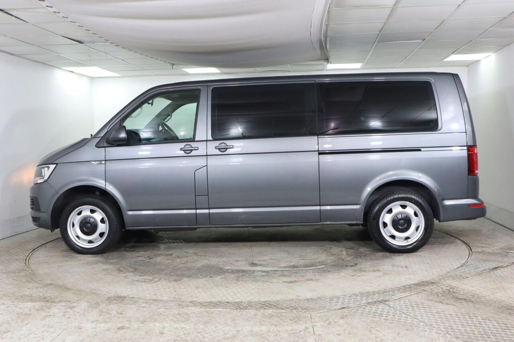 Used Volkswagen Transporter Shuttle 2019 for sale - 76417235: Photo 7