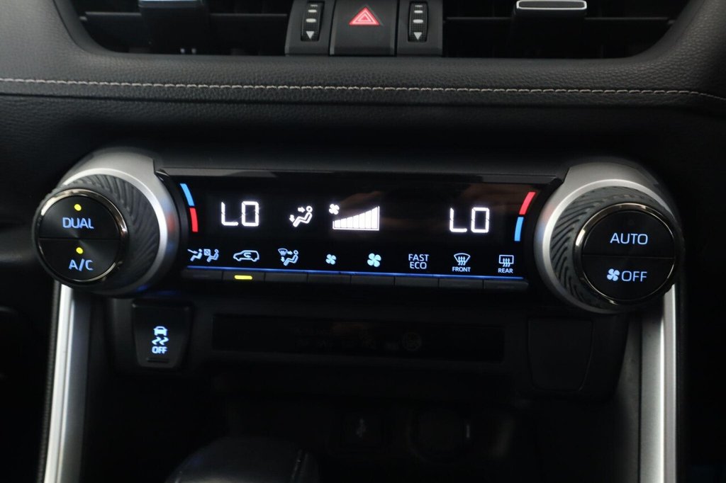 Used Toyota RAV4 2022 for sale - 76617433: Photo 22