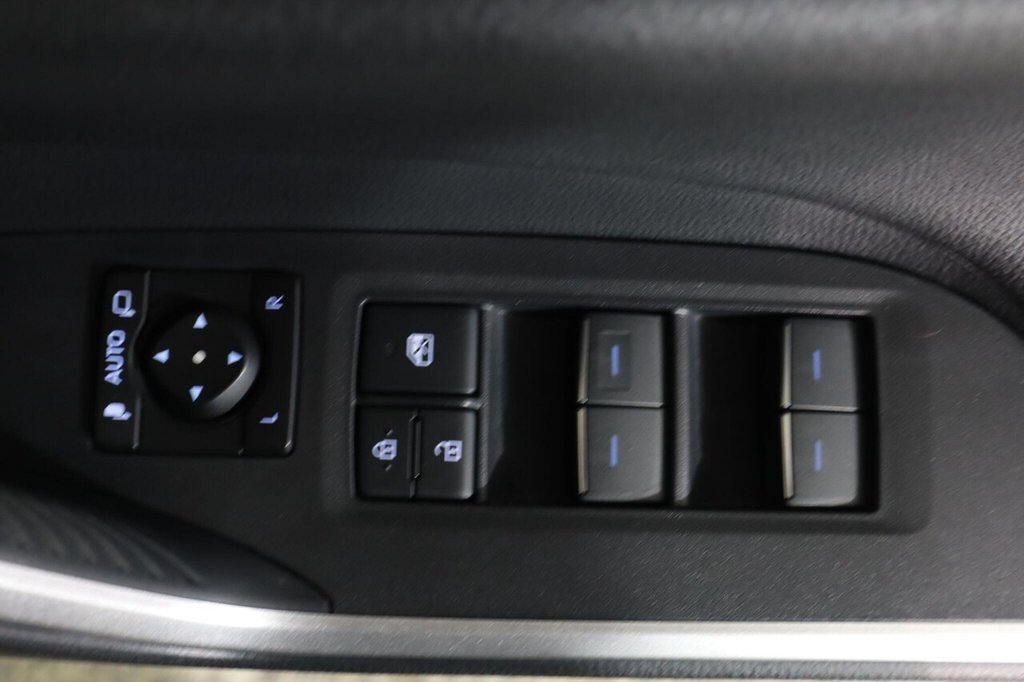 Used Toyota RAV4 2022 for sale - 76617433: Photo 27