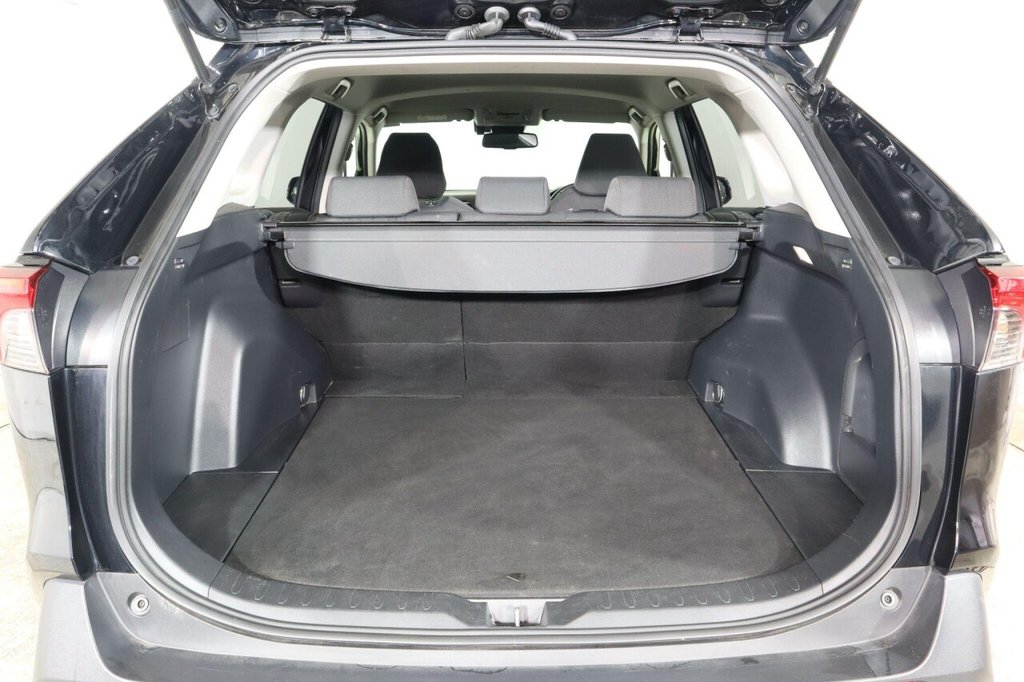 Used Toyota RAV4 2022 for sale - 76617433: Photo 42