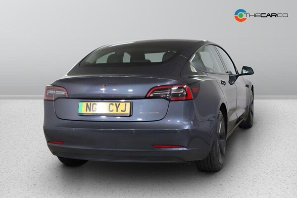 Used Tesla Model 3 2021 for sale - 76323331: Photo 11