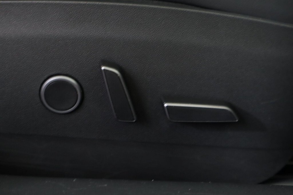 Used Tesla Model 3 2021 for sale - 76323331: Photo 21