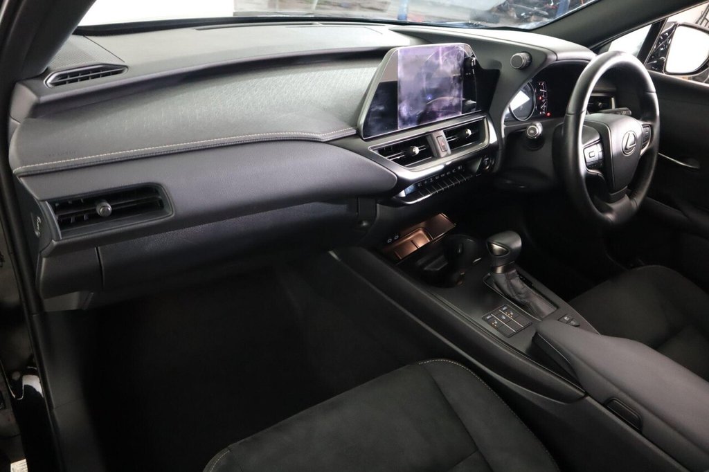 Used Lexus UX 2023 for sale - 76950463: Photo 10