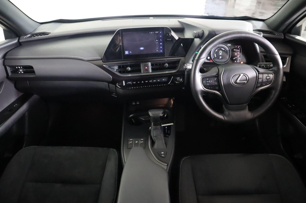 Used Lexus UX 2023 for sale - 76950463: Photo 11