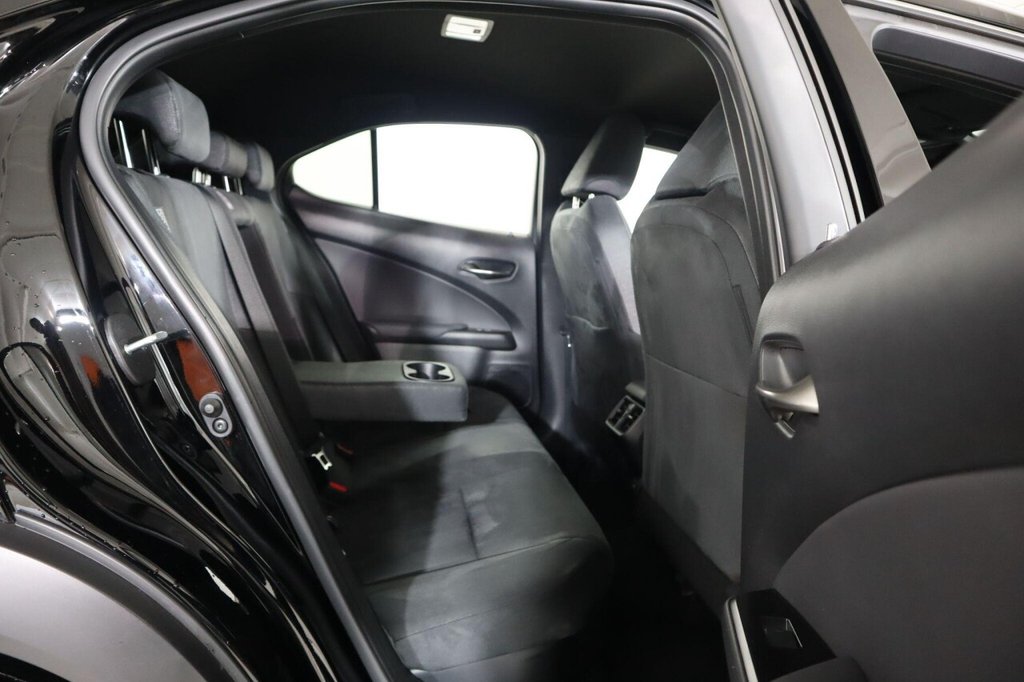 Used Lexus UX 2023 for sale - 76950463: Photo 17