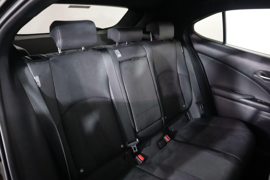 Used Lexus UX 2023 for sale - 76950463: Photo 19