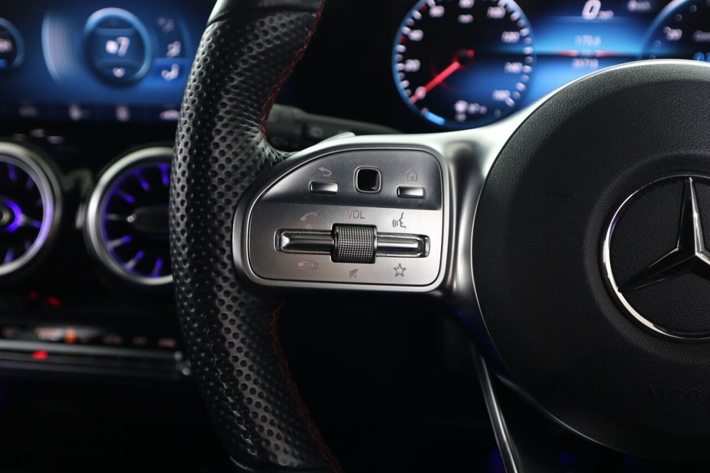 Used Mercedes-Benz GLB 2023 for sale - 77384540: Photo 20