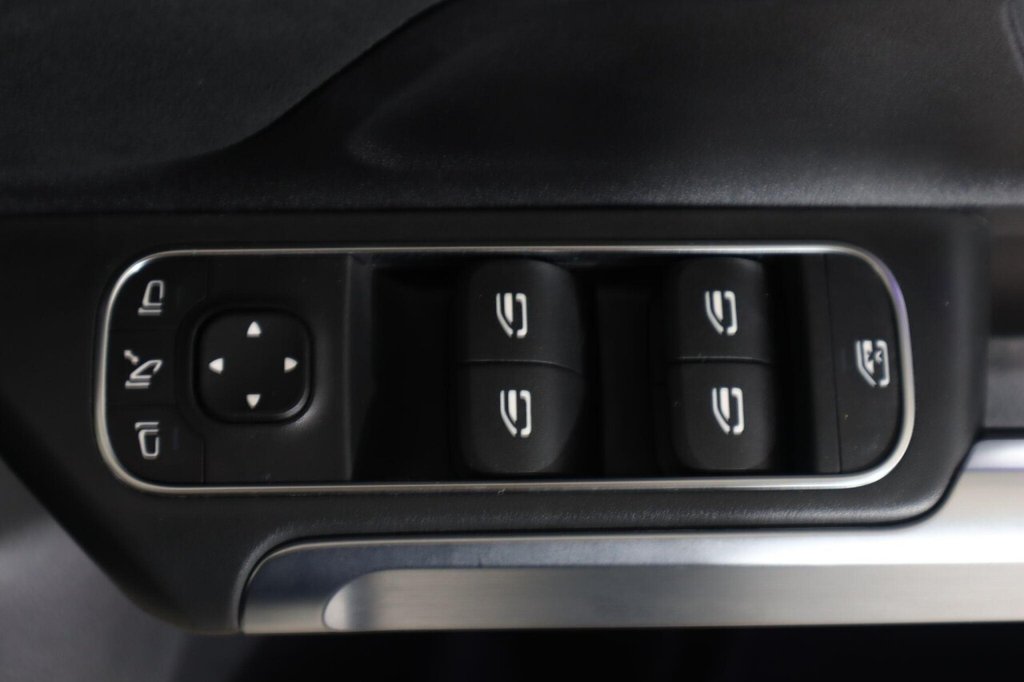 Used Mercedes-Benz GLB 2023 for sale - 77384540: Photo 27