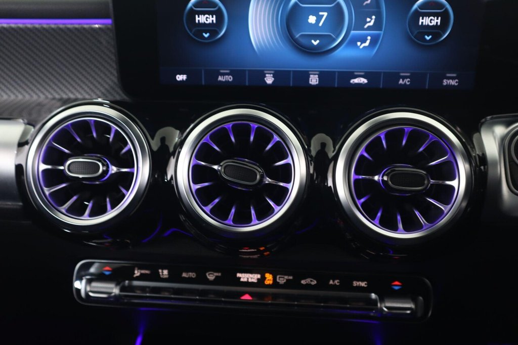 Used Mercedes-Benz GLB 2023 for sale - 77384540: Photo 33