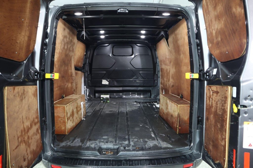Used Ford Transit Custom 2020 for sale - 77263686: Photo 41