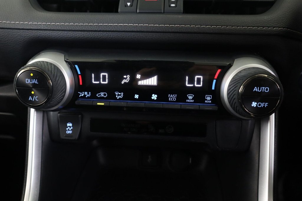 Used Toyota RAV4 2022 for sale - 76323341: Photo 23