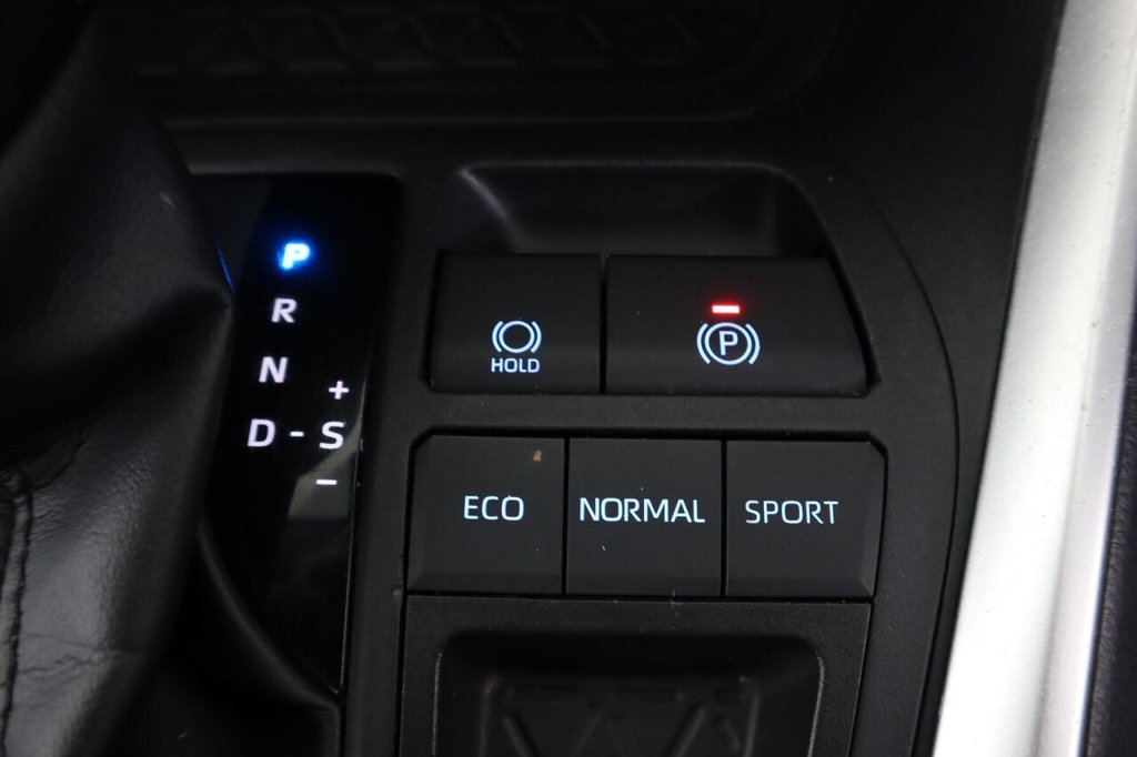 Used Toyota RAV4 2022 for sale - 76323341: Photo 25