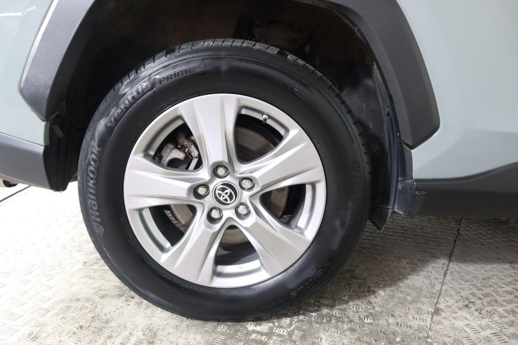 Used Toyota RAV4 2022 for sale - 76323341: Photo 31