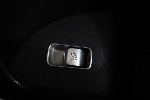 Used Mercedes-Benz GLE 2019 for sale - 76280076: Photo 28
