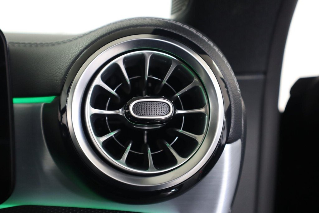 Used Mercedes-Benz CLA 2021 for sale - 76570197: Photo 33