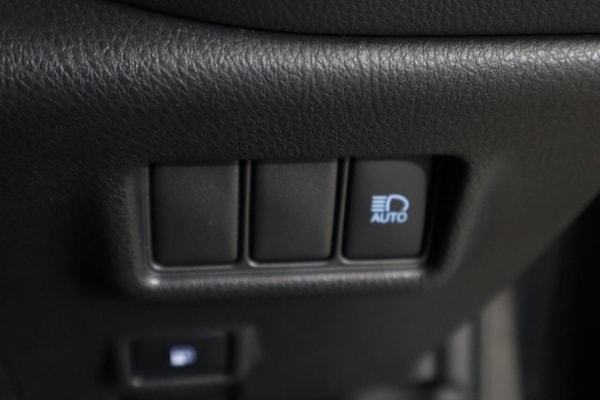 Used Toyota C-HR 2022 for sale - 76313103: Photo 26