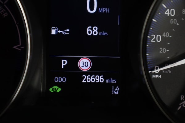 Used Toyota C-HR 2022 for sale - 76313103: Photo 43