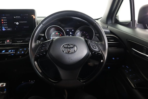 Used Toyota C-HR 2022 for sale - 76313103: Photo 45