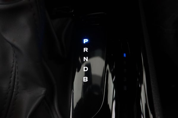 Used Toyota C-HR 2022 for sale - 76313103: Photo 49