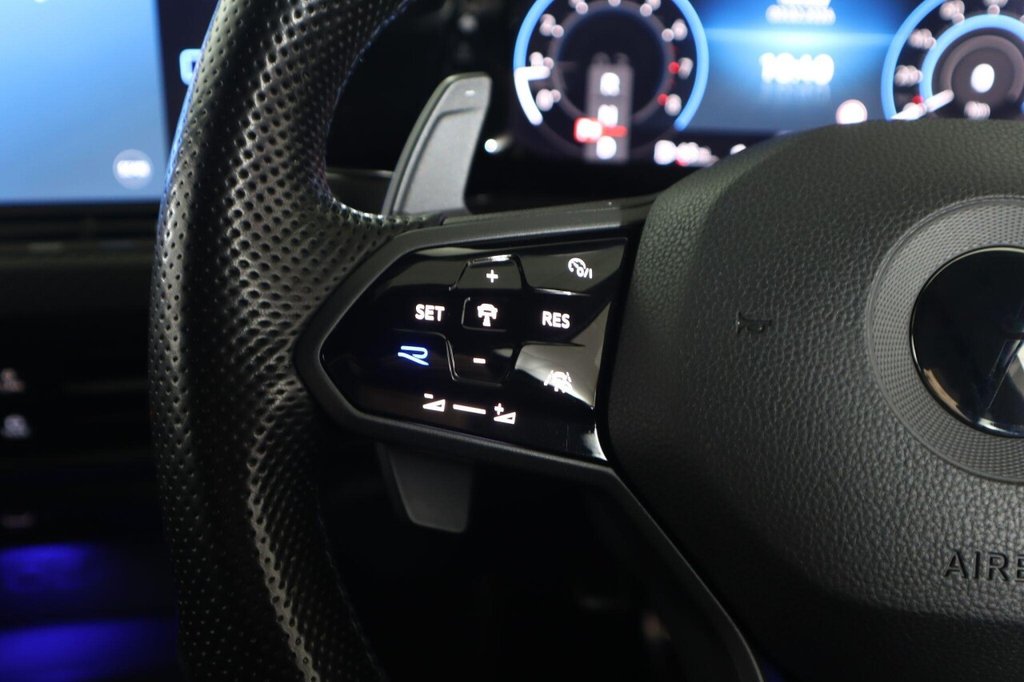 Used Volkswagen Golf 2021 for sale - 77422508: Photo 18