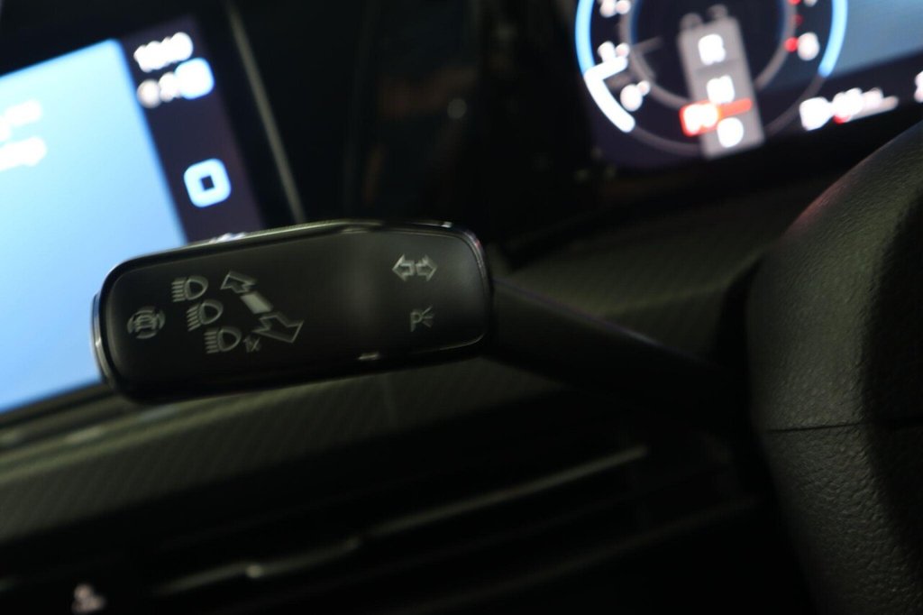 Used Volkswagen Golf 2021 for sale - 77422508: Photo 20