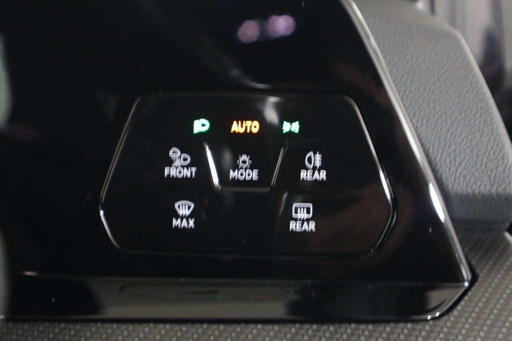 Used Volkswagen Golf 2021 for sale - 77422508: Photo 24