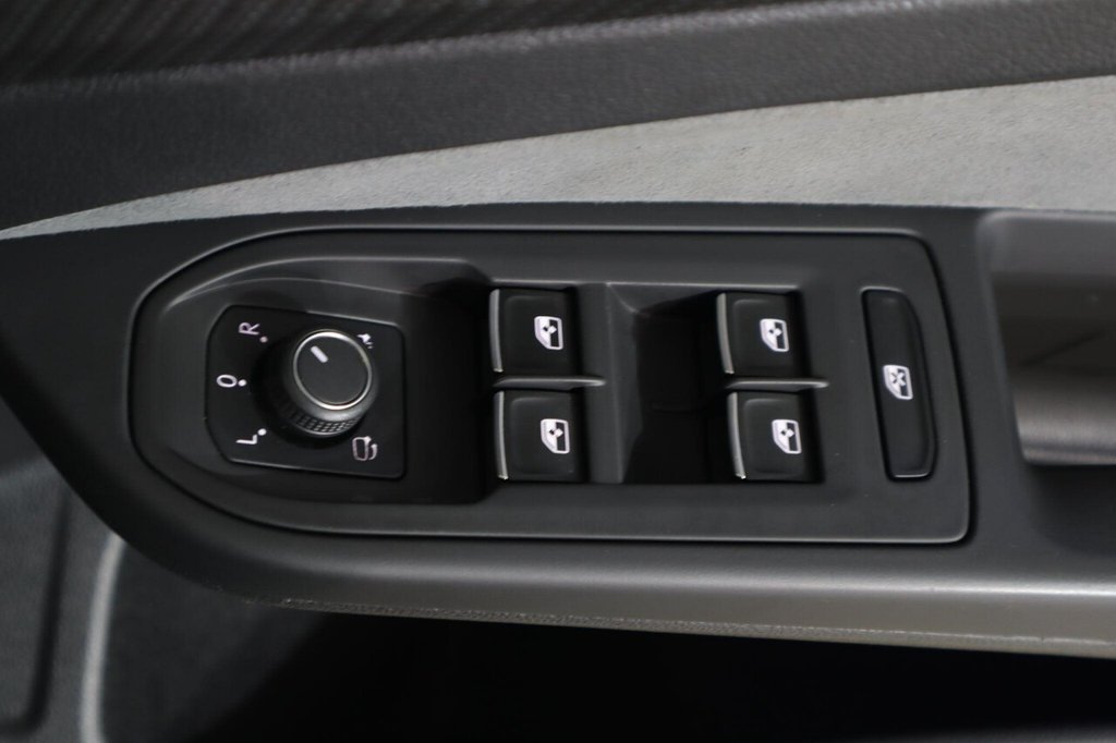 Used Volkswagen Golf 2021 for sale - 77422508: Photo 25