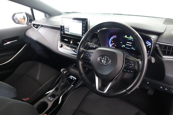 Used Toyota Corolla 2021 for sale - 76256242: Photo 12