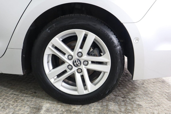 Used Toyota Corolla 2021 for sale - 76256242: Photo 31