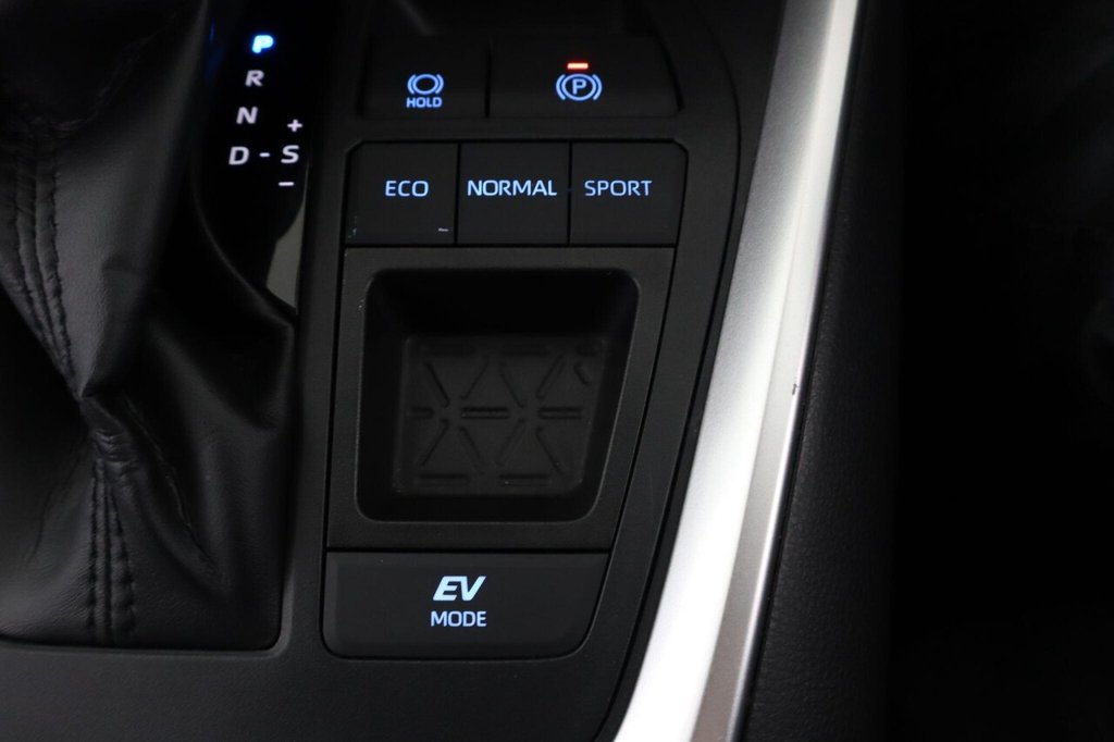 Used Toyota RAV4 2022 for sale - 76632554: Photo 25