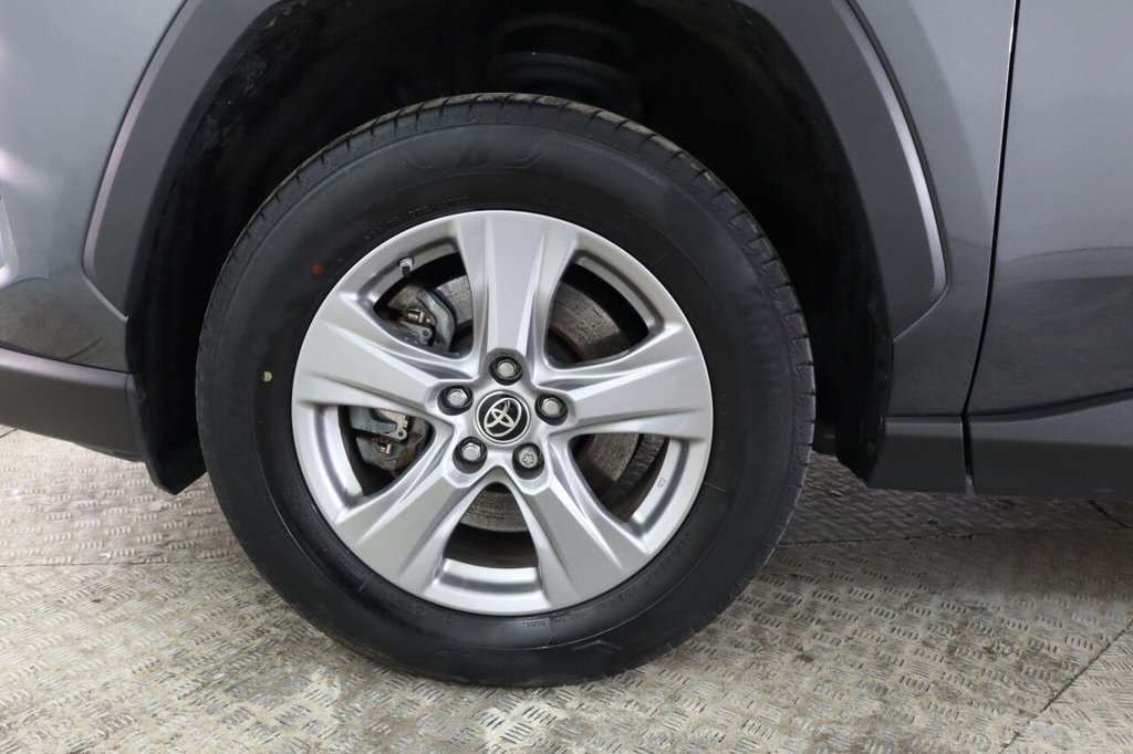 Used Toyota RAV4 2022 for sale - 76632554: Photo 32