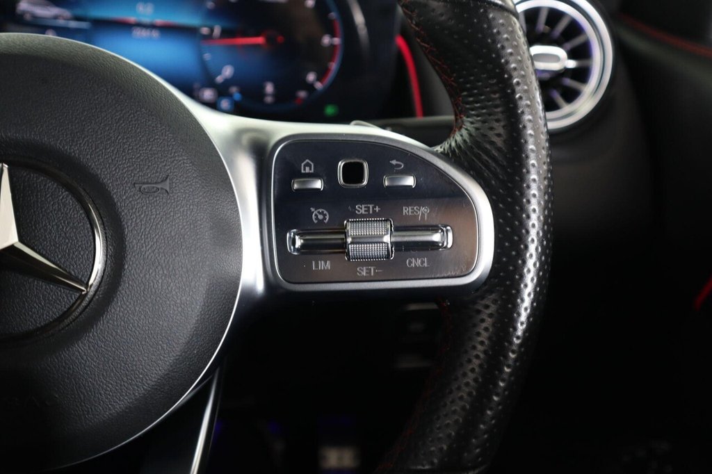 Used Mercedes-Benz GLB 2021 for sale - 76914831: Photo 20