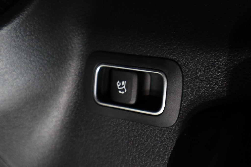 Used Mercedes-Benz GLB 2021 for sale - 76914831: Photo 28