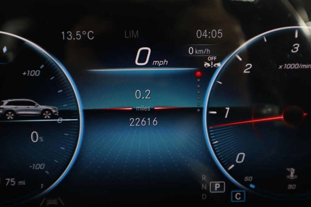 Used Mercedes-Benz GLB 2021 for sale - 76914831: Photo 48