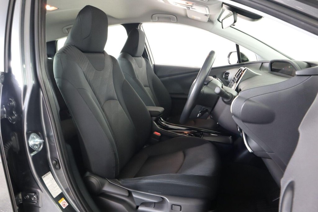 Used Toyota Prius 2022 for sale - 76439182: Photo 14
