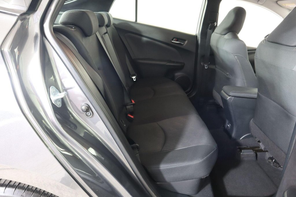 Used Toyota Prius 2022 for sale - 76439182: Photo 15