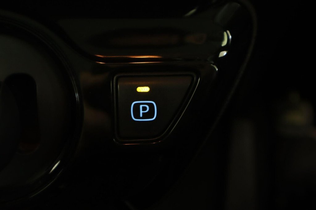 Used Toyota Prius 2022 for sale - 76439182: Photo 22