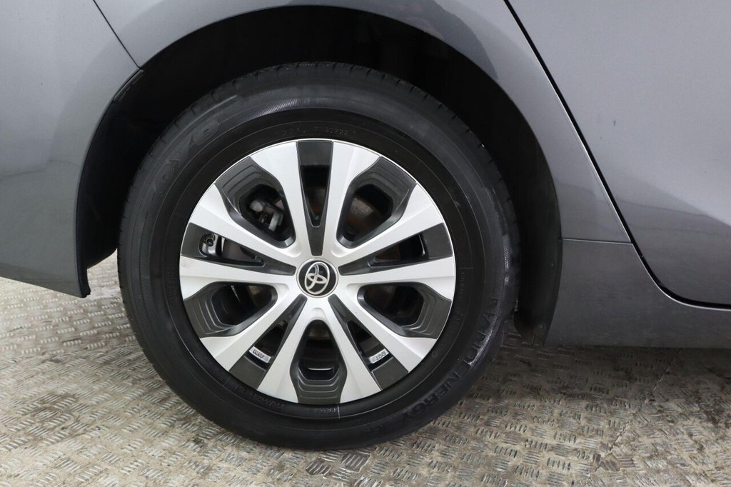 Used Toyota Prius 2022 for sale - 76439182: Photo 30